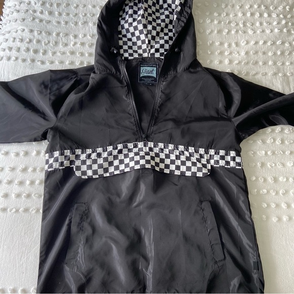 Beautiful Giant Black and Checkered Windbreaker - Picture 8 of 11